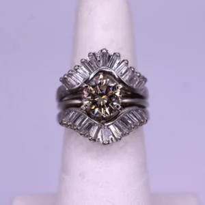 Dazzling Diamond Anniversary Ring
